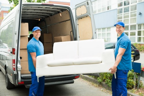 Man with van service in Swisscottage handling a local move